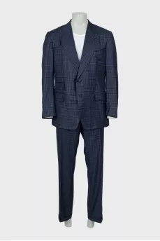 Men's wool suit with checkered print