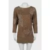Звужена сукня в анімалістичний принт