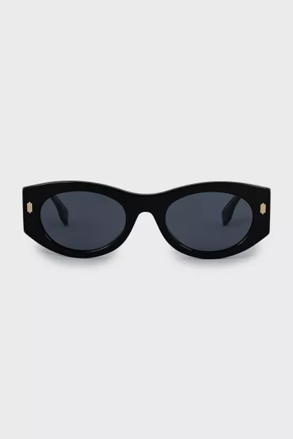 Oval sunglasses black