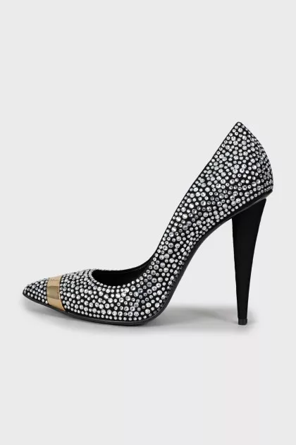 Suede shoes decorated with rhinestones