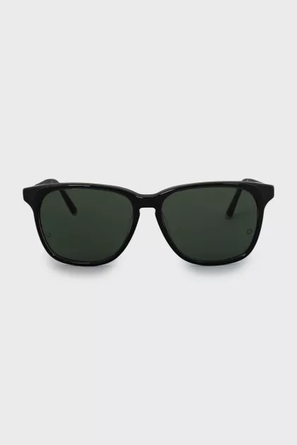 Чорні сонцезахисні окуляри wayfarer