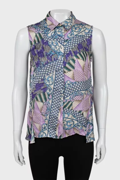 Sleeveless A-line blouse
