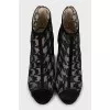 Ankle boots in houndstooth print