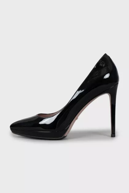 Patent leather pumps