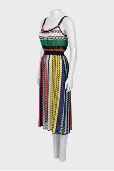 Knitted sundress of combined color