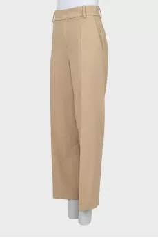 Beige trousers with arrows