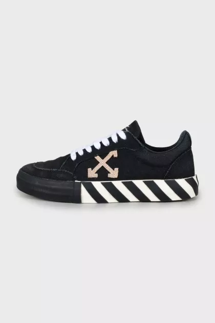 Textile sneakers with branded patch