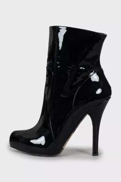 Patent leather heeled ankle boots