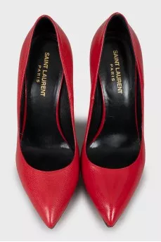 Red shoes Janis