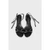 Two-tone tie sandals