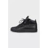 Men's sneakers with embossed print