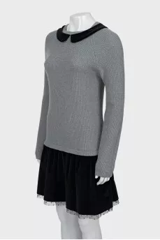 Wool dress with velor collar