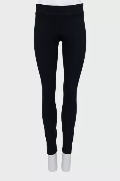 Black leggings with elastic