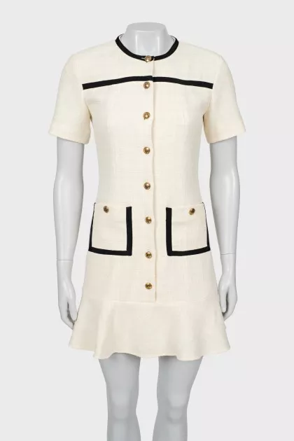 Fitted dress with contrast seams