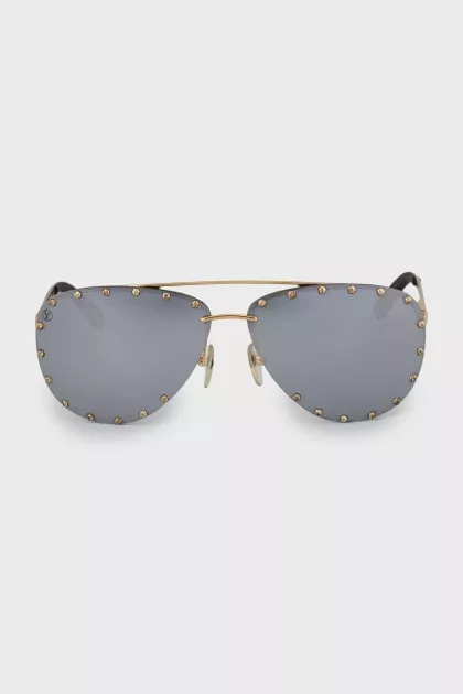Aviator sunglasses with rhinestones