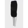 Fitted pleated skirt