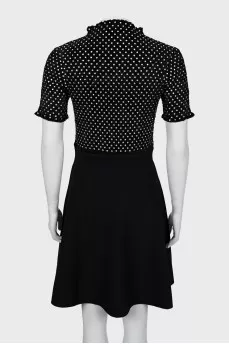 Fitted dress decorated with rhinestones