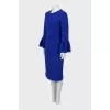 Fitted dress with belt