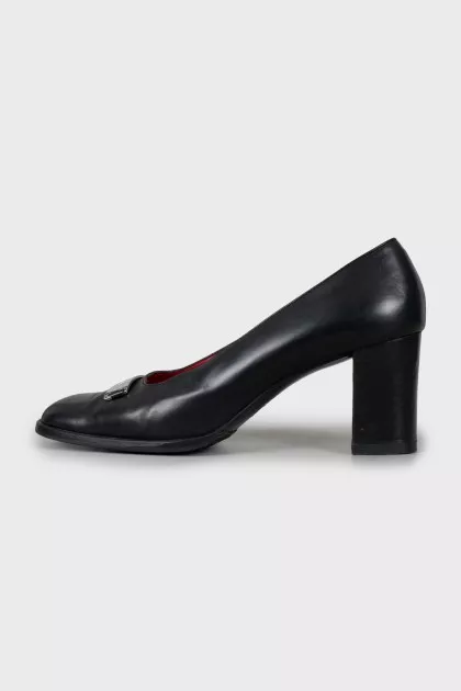 Leather square toe heels
