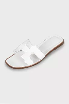 White slides Oran