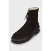 Chunky suede boots