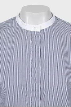 Striped shirt long at the back