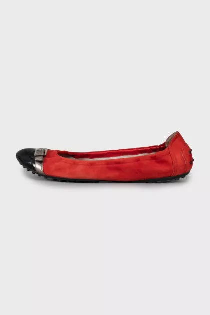 Suede ballerinas with patent toe