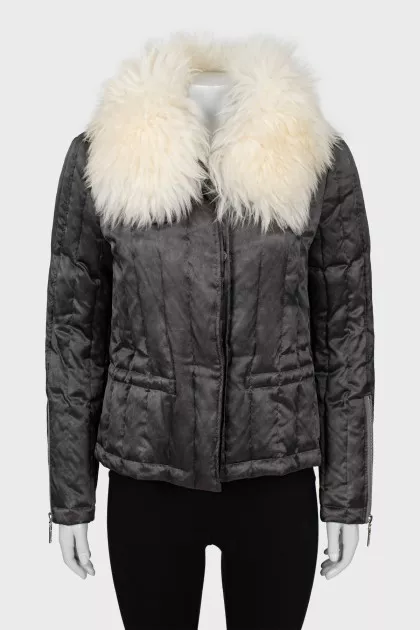 Silk jacket decorated with fur