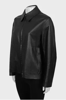 Straight fit leather jacket with zipper