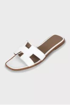 White slides Oran