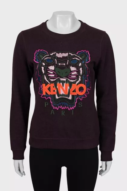 Purple sweatshirt with embroidered print