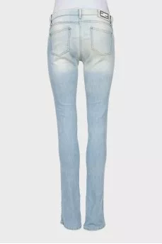 Light blue mid-rise jeans