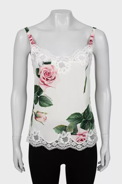Printed T-shirt decorated with lace