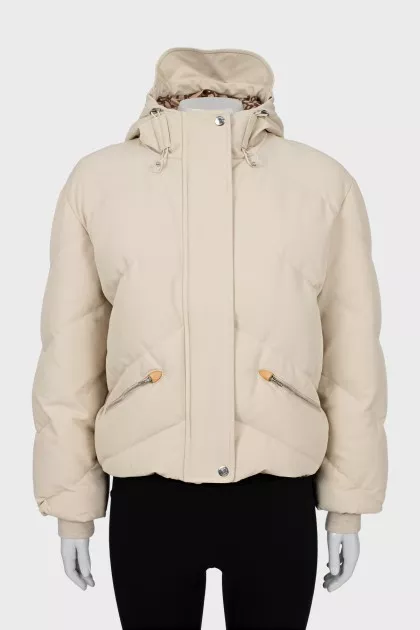 Quilted down jacket with pockets and hood