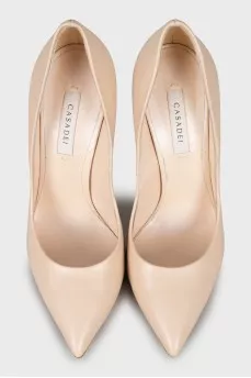 Leather shoes with silver stilettos