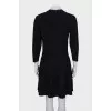 Fitted dress decorated with lace