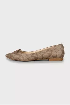 Canvas ballerinas in signature print