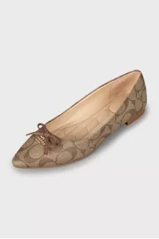 Canvas ballerinas in signature print