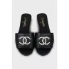 Leather slippers decorated with beads
