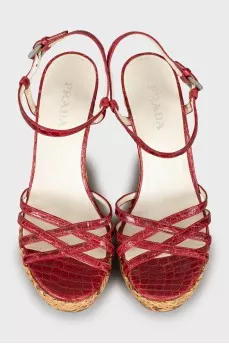 Wedge sandals with embossed leather