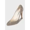 Suede shoes with wooden heels