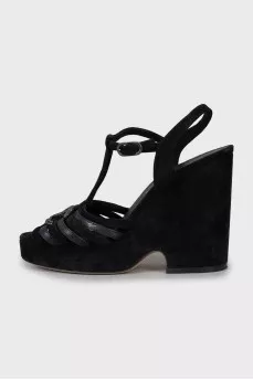 Chunky suede sandals