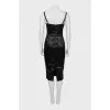 Dress with straps decorated with lace