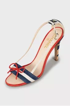 Mixed color suede sandals