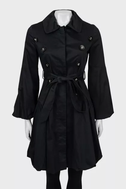 Buttoned raincoat with puff sleeves