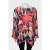 Loose printed blouse with tag