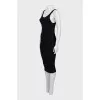 Fitted dress decorated with lacing