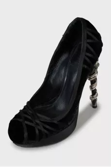 Textile shoes with weave