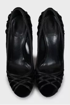Textile shoes with weave