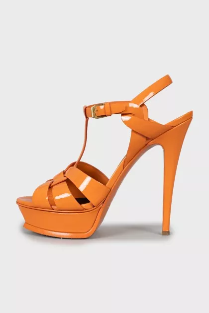 Patent leather platform sandals with stiletto heels
